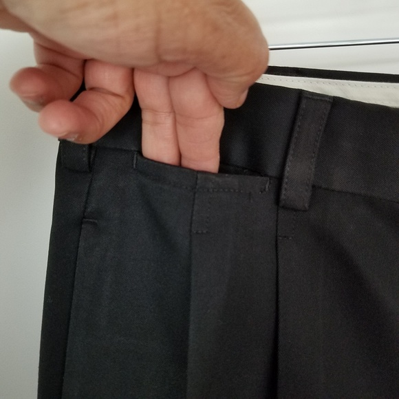 Grand Slam Men's Golf Shorts size 36. - Picture 3 of 7